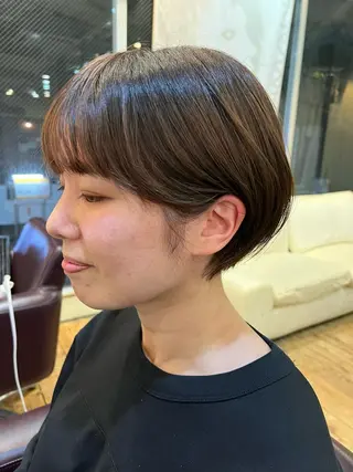 ショート カラー 「sumi」 AMIのヘアスタイル