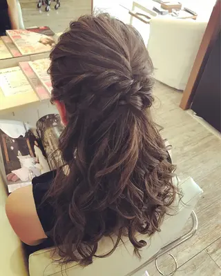 ヘアアレンジ 福永 里奈のヘアスタイル