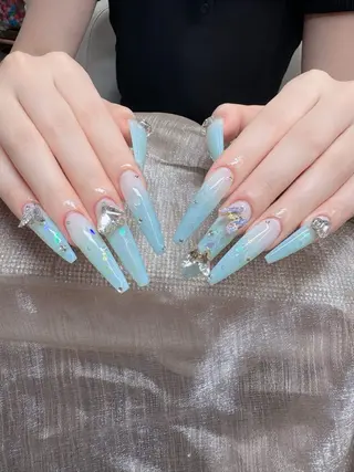 ネイル Lenie Nail Salonのネイルデザイン