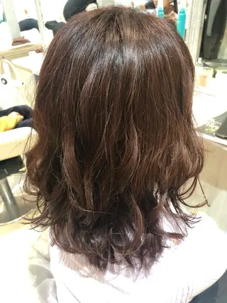 セミロング 似合う髪型見つけます AYAKAのヘアスタイル