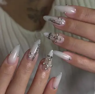 ネイル Nova Nail Salonのネイルデザイン