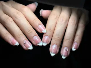 ネイル Yuui 💛のネイルデザイン