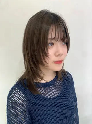 ミディアム 韓国レイヤー🪽 耳ツボジュエリーのヘアスタイル