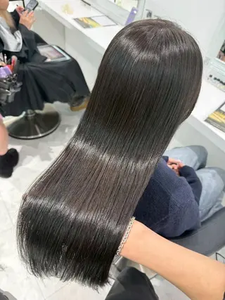 カラー 中韓大人っぽ🐈‍⬛ レディヘア🩶のヘアスタイル