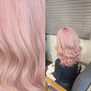 セミロング あやか/ハイトーンカ ラー/デザインカラーのヘアスタイル