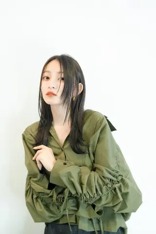 ロング カラー レイヤーカット 赤み消し　店長/大和のヘアスタイル