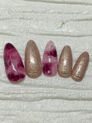 ネイル Nail salon Honey Beeのネイルデザイン