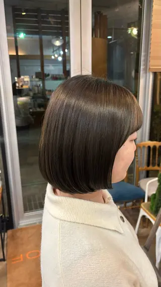 ミディアム カラー シミズ チハルのヘアスタイル