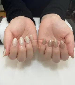 ネイル with hues AYAのネイルデザイン