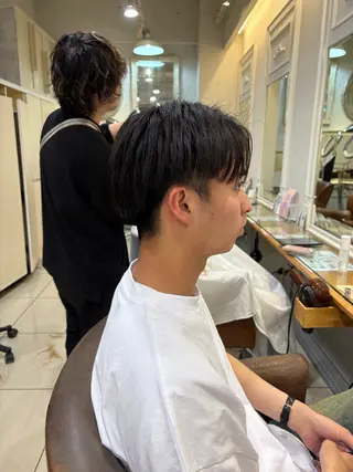 メンズ 韓国ヘアー🇰🇷 MIWAのヘアスタイル