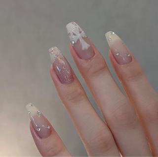 ネイル Elle. RIONのネイルデザイン