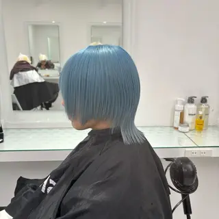 ミディアム カラー ヘアアレンジ ウルフカット×ハイ トーン職人🤍ゆうひのヘアスタイル