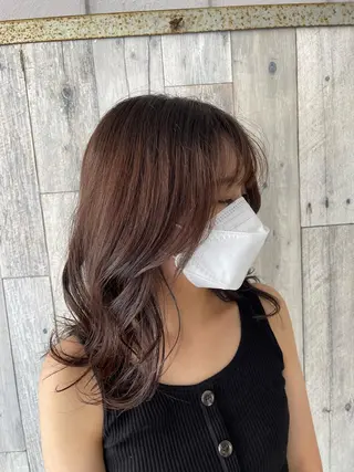 セミロング 岩下 侑里のヘアスタイル