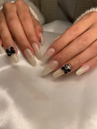 ネイル Nailstudio Hulmのネイルデザイン