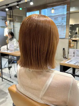 ショート カラー ヘアアレンジ 🤍himari🤍 レイヤー×艶髪特化のヘアスタイル