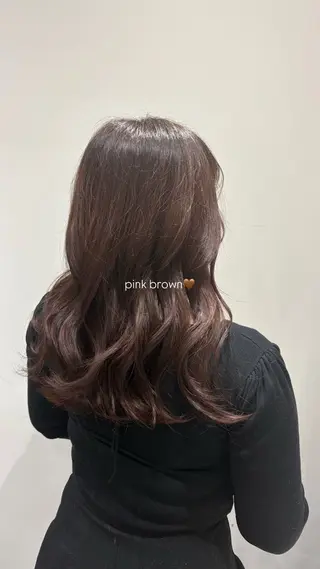 セミロング カラー 谷口 綾架のヘアスタイル