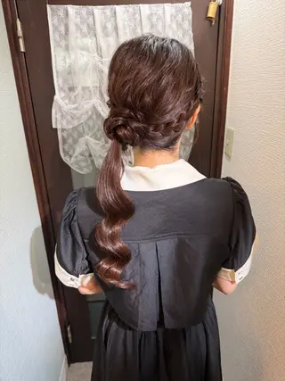 ロング ヘアアレンジ ココシャル miranoのヘアスタイル