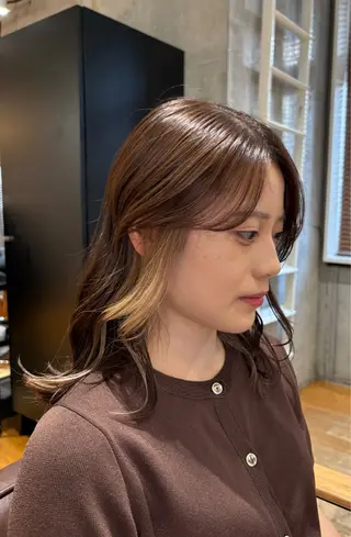 セミロング カラー 🎨艶感ニュアンス カラー🐬櫻井海星のヘアスタイル