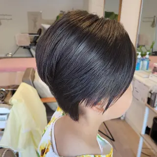 ショート Coumi 女性専用美容室のヘアスタイル