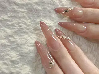 ネイル Luna ✨のネイルデザイン