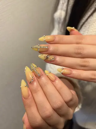 ネイル Luna Gladeのネイルデザイン