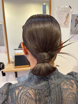 セミロング ヘアアレンジ 板井 渚月のヘアスタイル