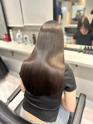 ロング 10月限定モニター 髪質改善美髪矯正のヘアスタイル