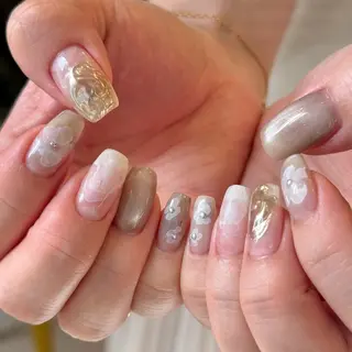 ネイル 深田 美雪のネイルデザイン