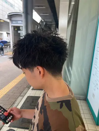 ショート CoReha 河内 尋登のヘアスタイル