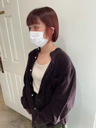 ショート カラー MIOベージュカラー 柔らかいカラーのヘアスタイル