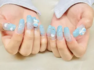 ネイル CHERIR Emiのネイルデザイン