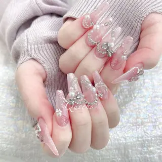ネイル Queens ひなのネイルデザイン