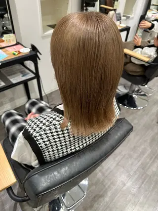 ミディアム カラー 艶髪レイヤー上田 紗也🇰🇷💗のヘアスタイル