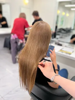 ロング カラー ヘアアレンジ 💍透明感×韓流ハイ トーン💍RYUTAのヘアスタイル