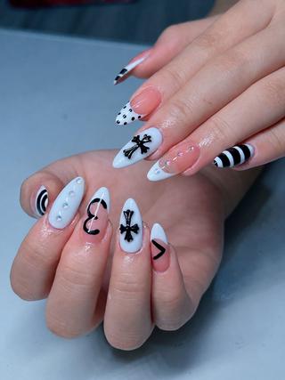 ネイル SOL NAIL HAKATAのネイルデザイン