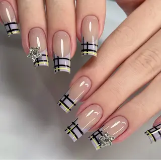 ネイル Pure&Rich Nailのネイルデザイン
