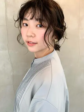 ミディアム カラー ヘアアレンジ 榑松 恵里のヘアスタイル