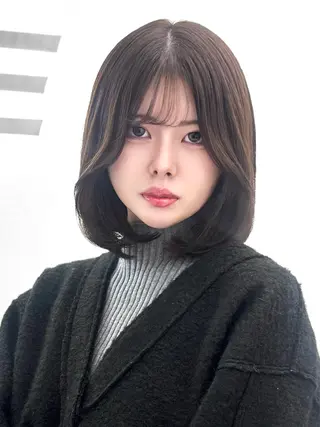ミディアム カラー ヘアアレンジ 縮毛矯正🤍 盛れるボブ/ひかりのヘアスタイル