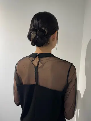 ロング カラー ヘアアレンジ mina 🌷のヘアスタイル