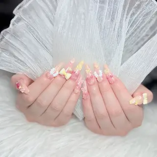 ネイル Julie NailSalonのネイルデザイン