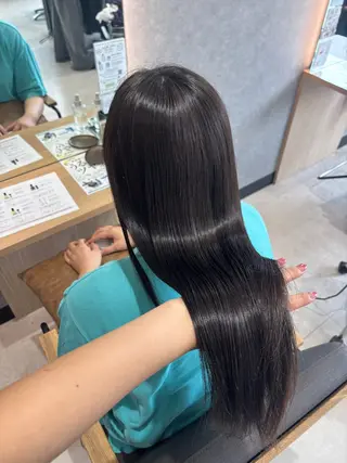 ロング カラー konomi✧︎*。 ／暖色カラー🍒‎のヘアスタイル