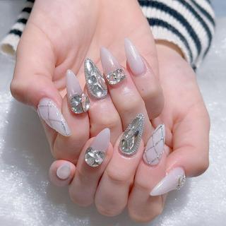 ネイル Queens テイのネイルデザイン