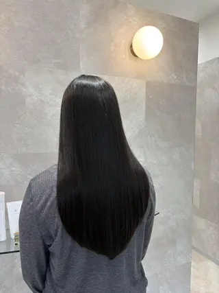 ロング 韓国ヘアケアブリーチ 莉奈のヘアスタイル