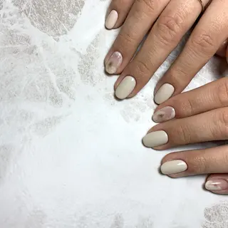 ネイル 里見 麗のネイルデザイン