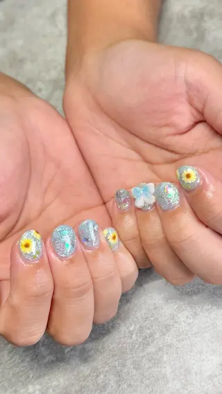 ネイル shino🌟 痛ネイルのネイルデザイン