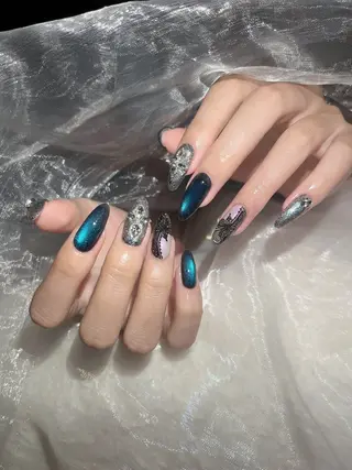 ネイル Ami Nailsのネイルデザイン