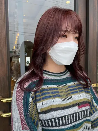 カラー 比嘉 千咲のヘアスタイル