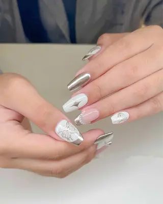 ネイル maninail iswaのネイルデザイン