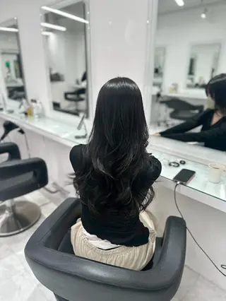 カラー 🪞THEATER 表参道店🩰のヘアスタイル
