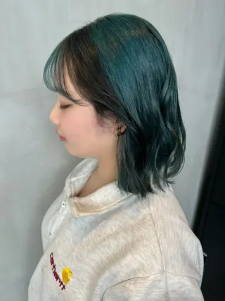 ミディアム 阿部野 明優梨のヘアスタイル